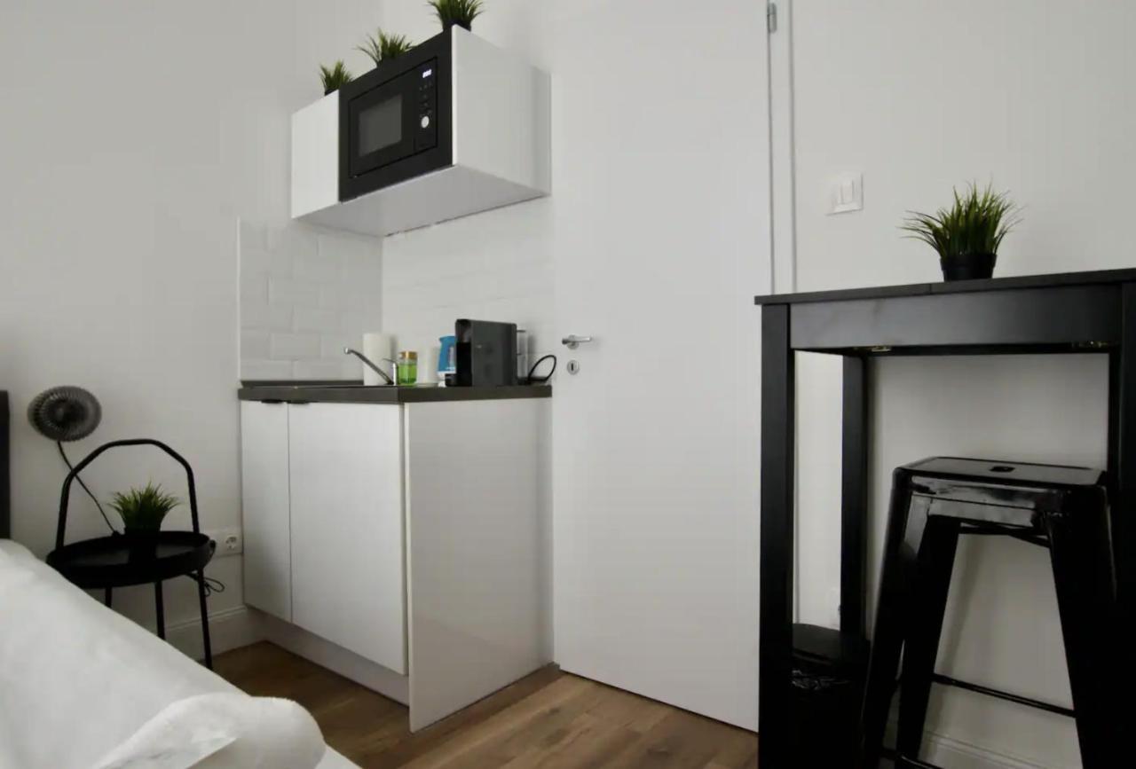 Studio Apartments By Hi5- Apartment In Downtown بودابست المظهر الخارجي الصورة
